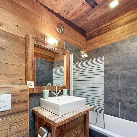 Matterhorn Alpine Hideaway, Cozy Renovated *